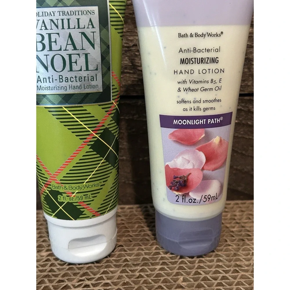 Lot of 2 Bath & Body Works Vanilla‎ Bean  Anti-Bacteria, Moisture Lotion 2oz
